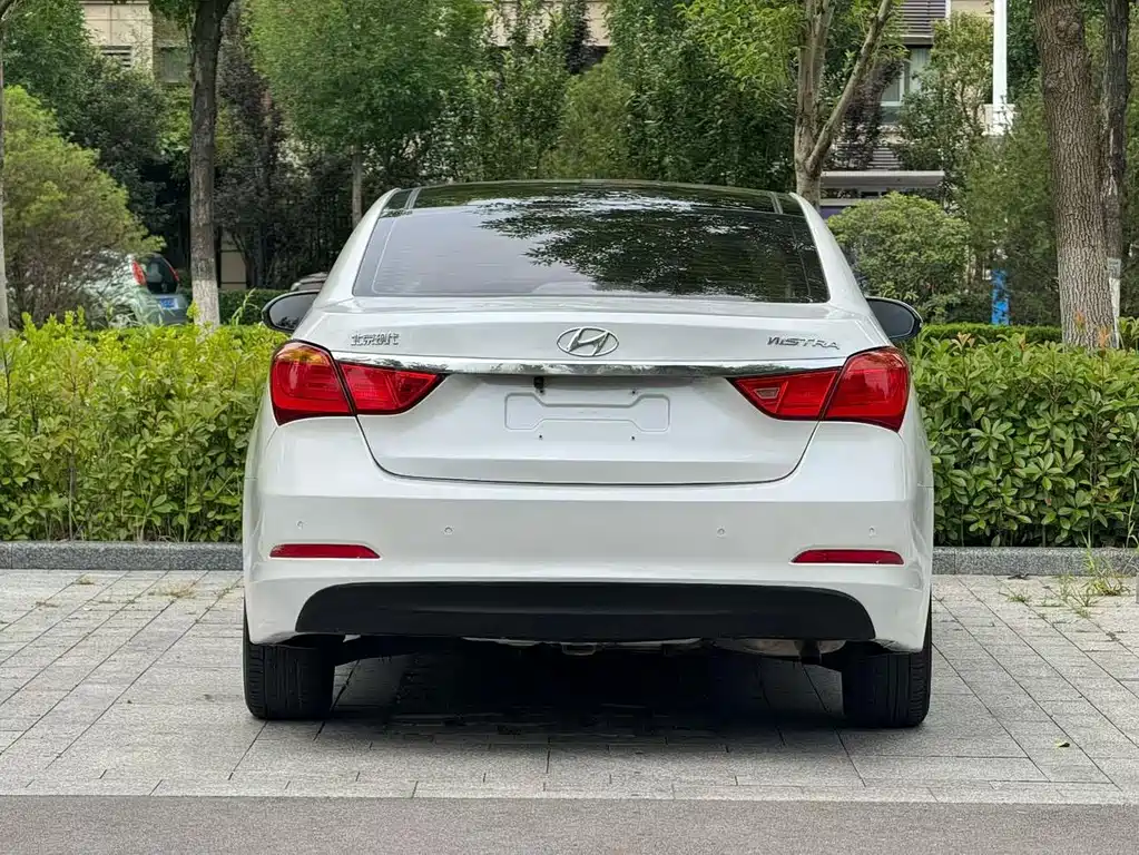 Hyundai Mistra 2015 — фото 8