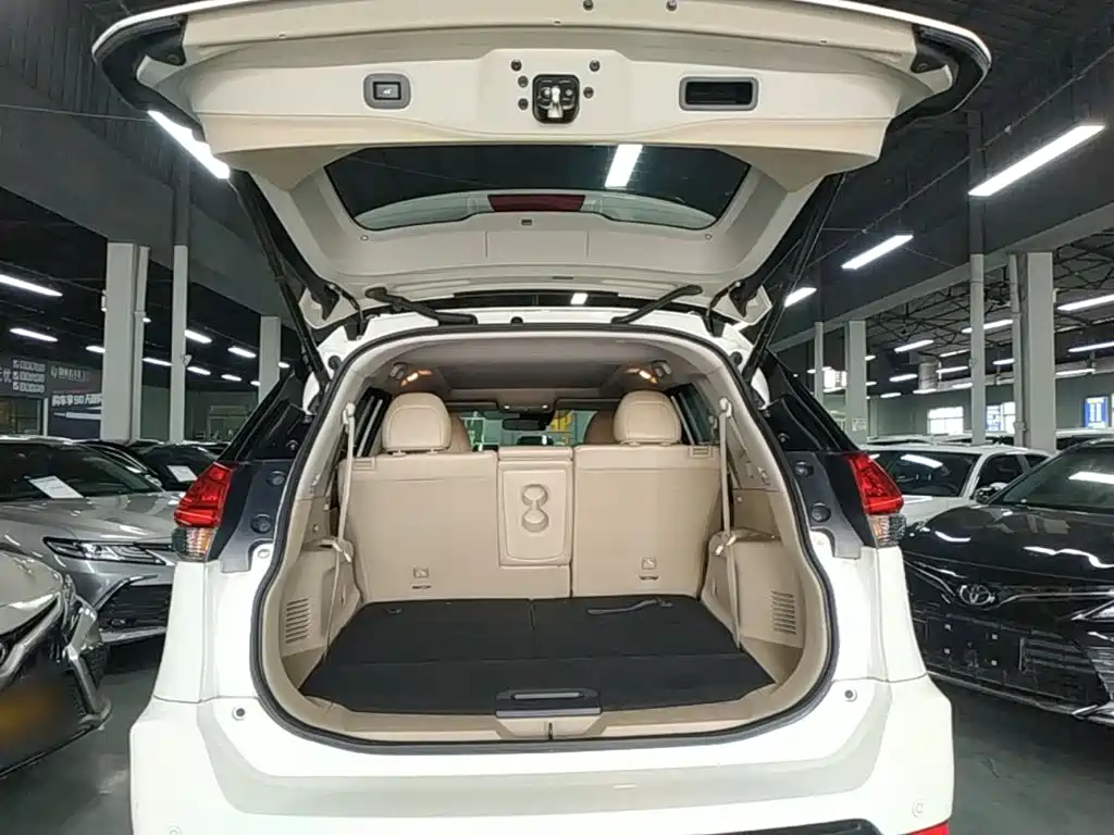 Nissan X-Trail 2020 — фото 19
