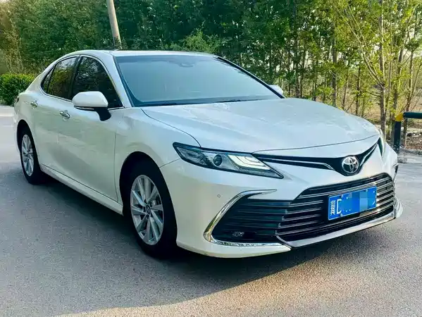 Toyota Camry 2021