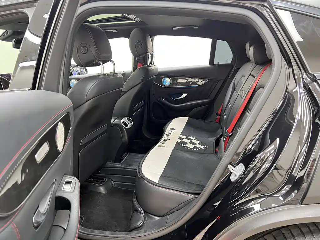Mercedes-Benz GLC Coupe AMG 2019 — фото 17