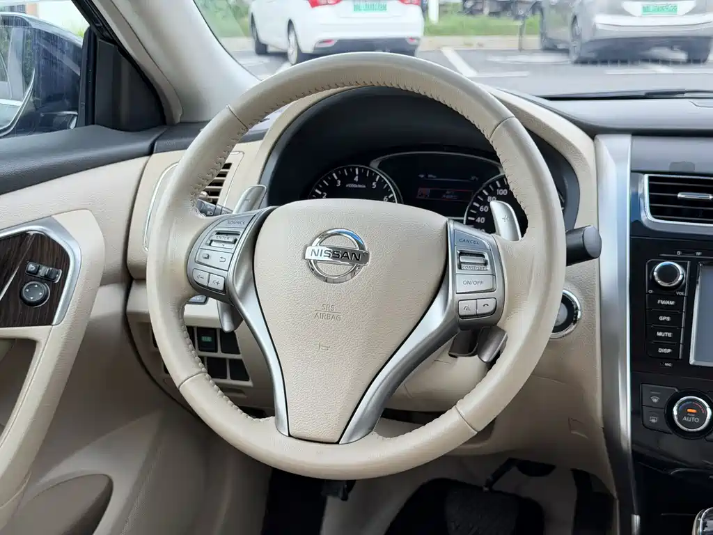 Nissan Teana 2013 — фото 15