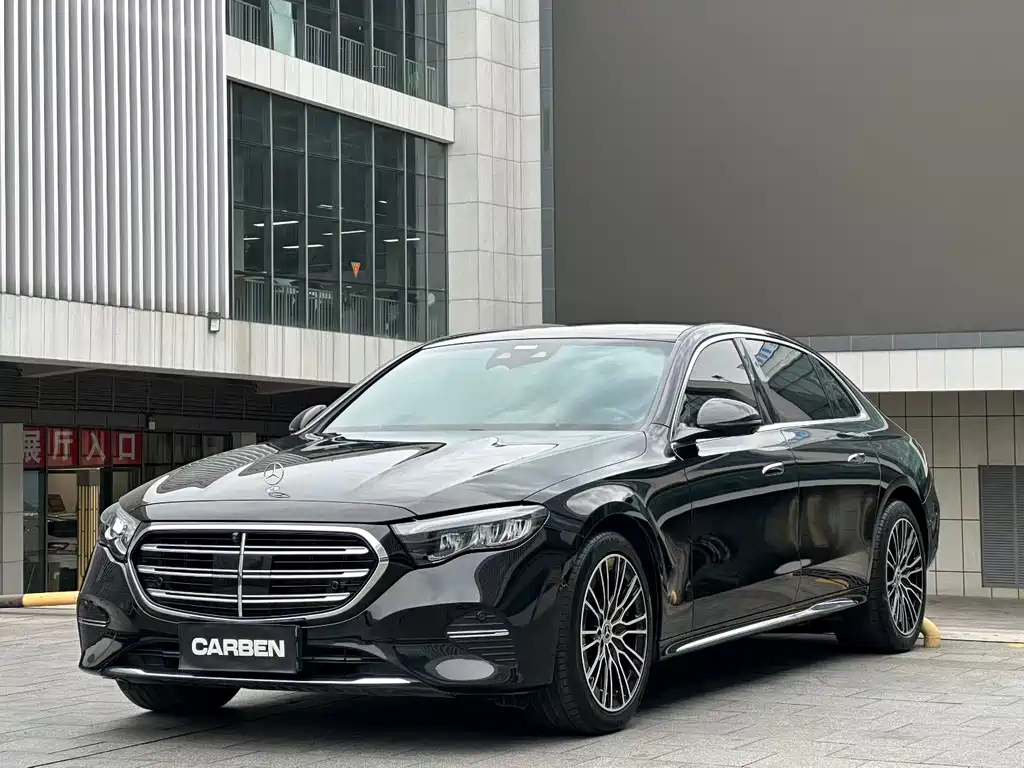 Mercedes-Benz E-Class 2024