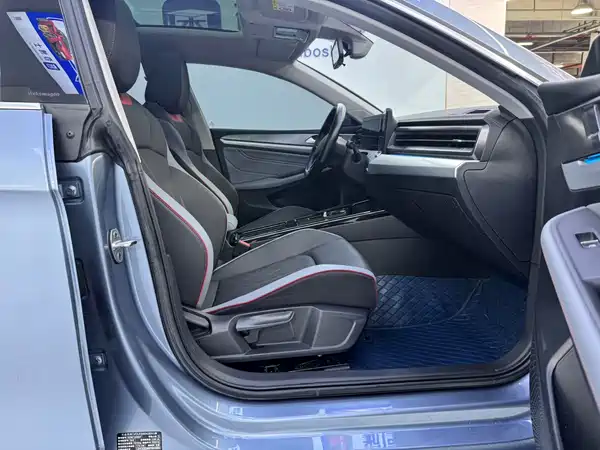 Volkswagen Lamando 2023