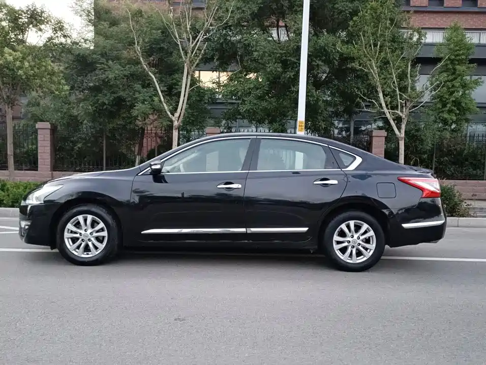 Nissan Teana 2016