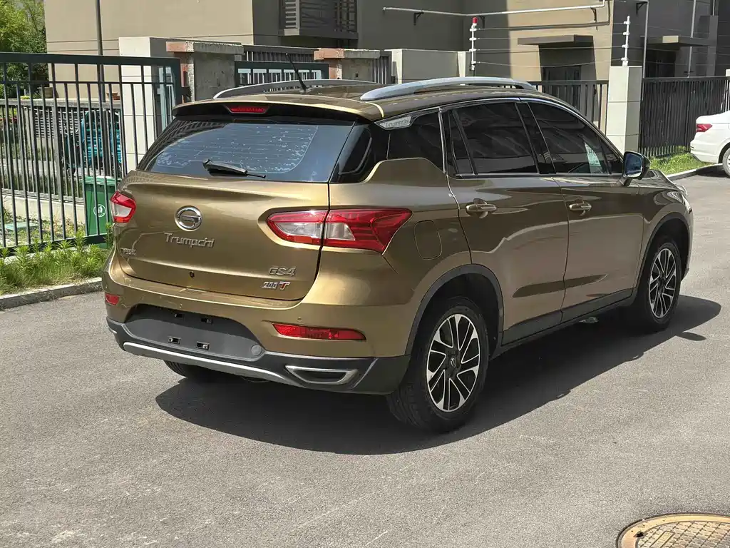 GAC Motor Trumpchi GS4 2016 — фото 11