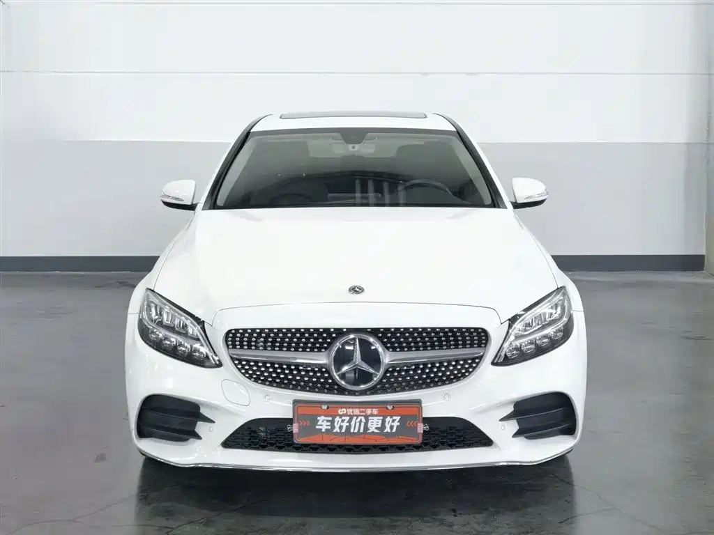 Mercedes-Benz C-Class 2019