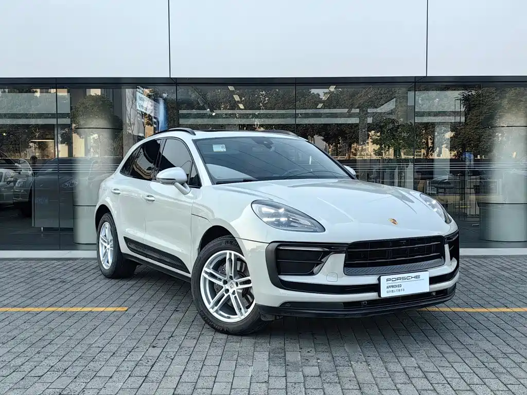 Porsche Macan 2023 — фото 10