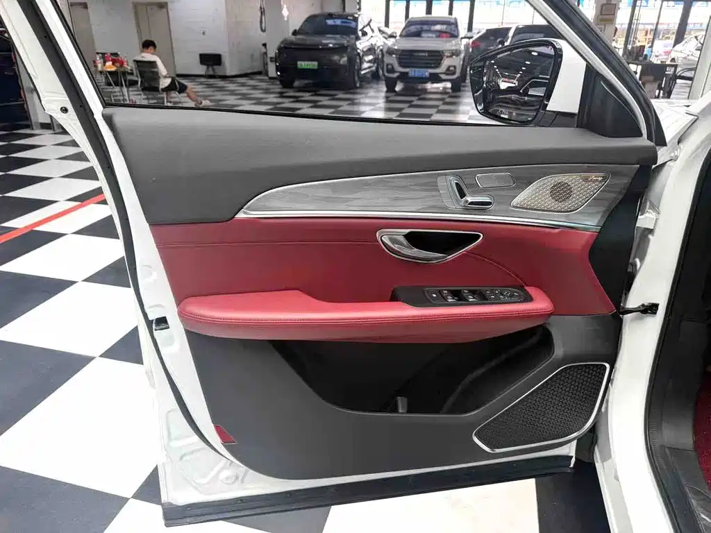 Jetour Jietu X70 PLUS 2023