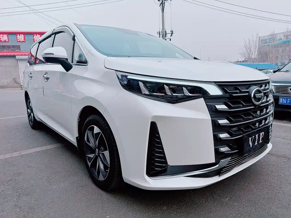GAC Motor Trumpchi M6 2021 — фото 3