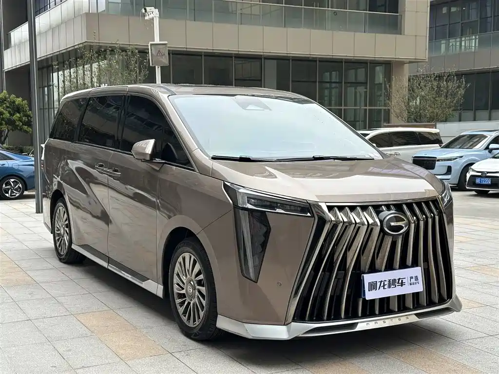 GAC Motor Trumpchi M8 2023 — фото 5
