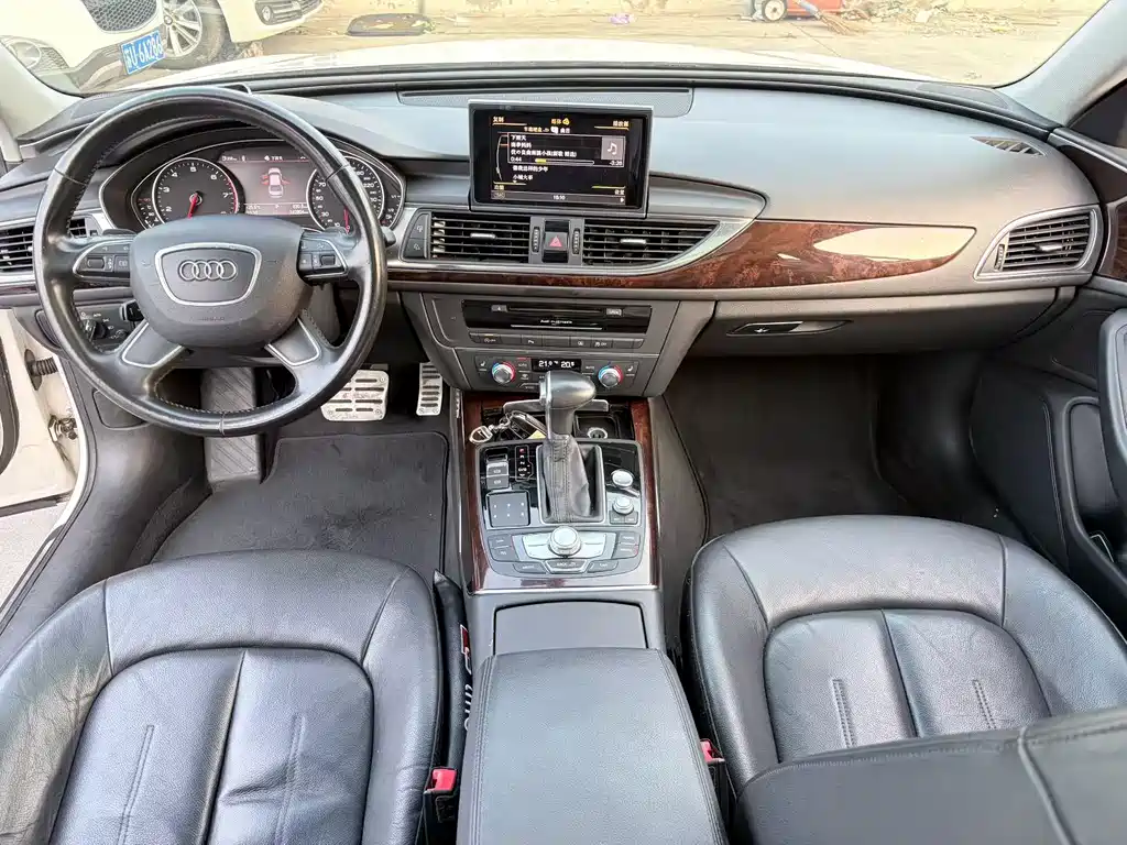 Audi A6L 2015