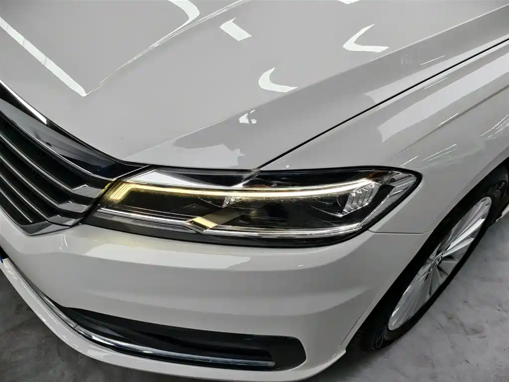 Volkswagen Lavida 2018 — фото 15