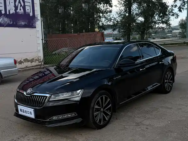 Skoda Superb 2023