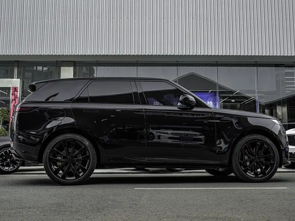 Land Rover Sport 2026 — фото 9