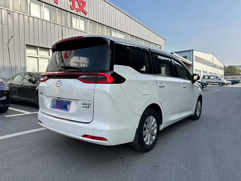 GAC Motor Trumpchi M6 2020 — фото 4