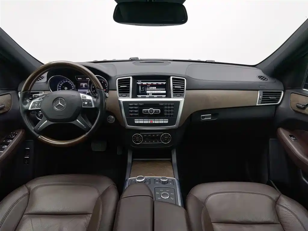 Mercedes-Benz GL-Class 2015 — фото 5