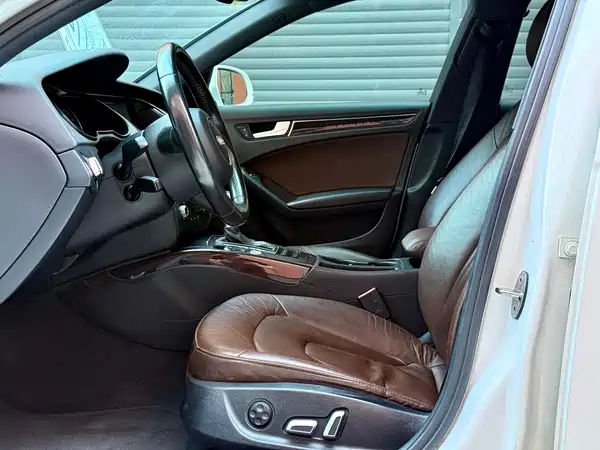 Audi A4L 2016
