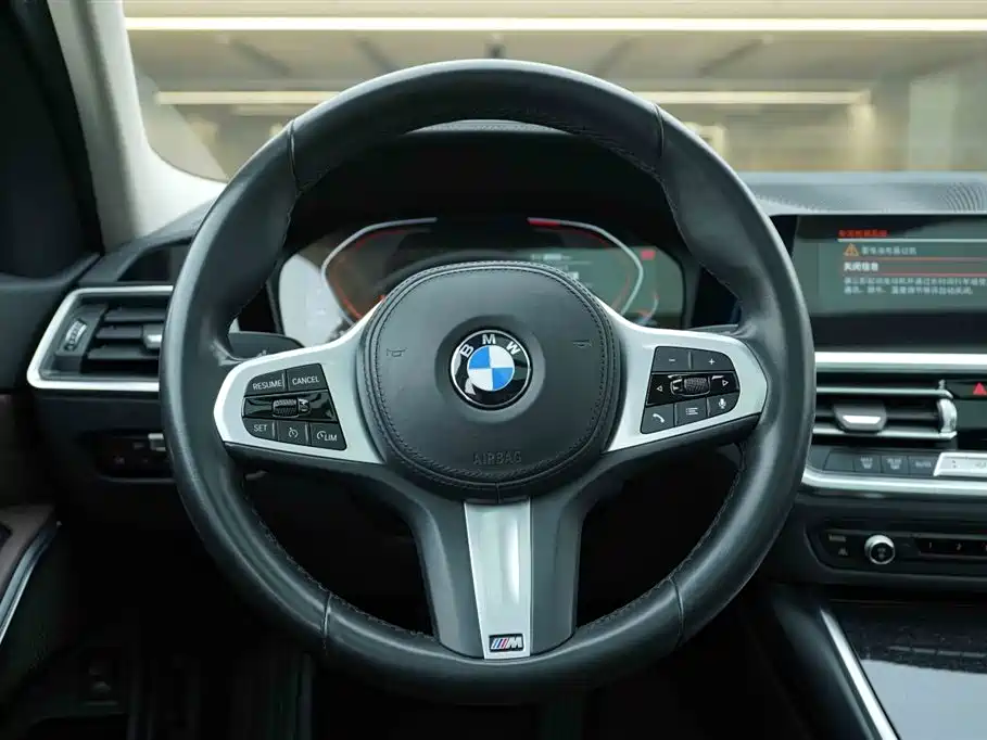 BMW 3 Series 2022 — фото 17