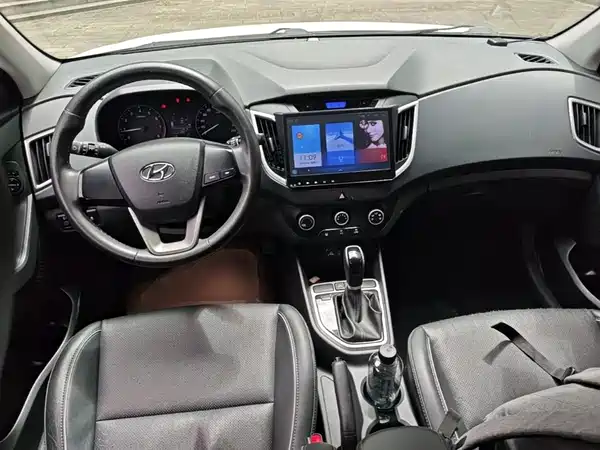 Hyundai ix25 2015