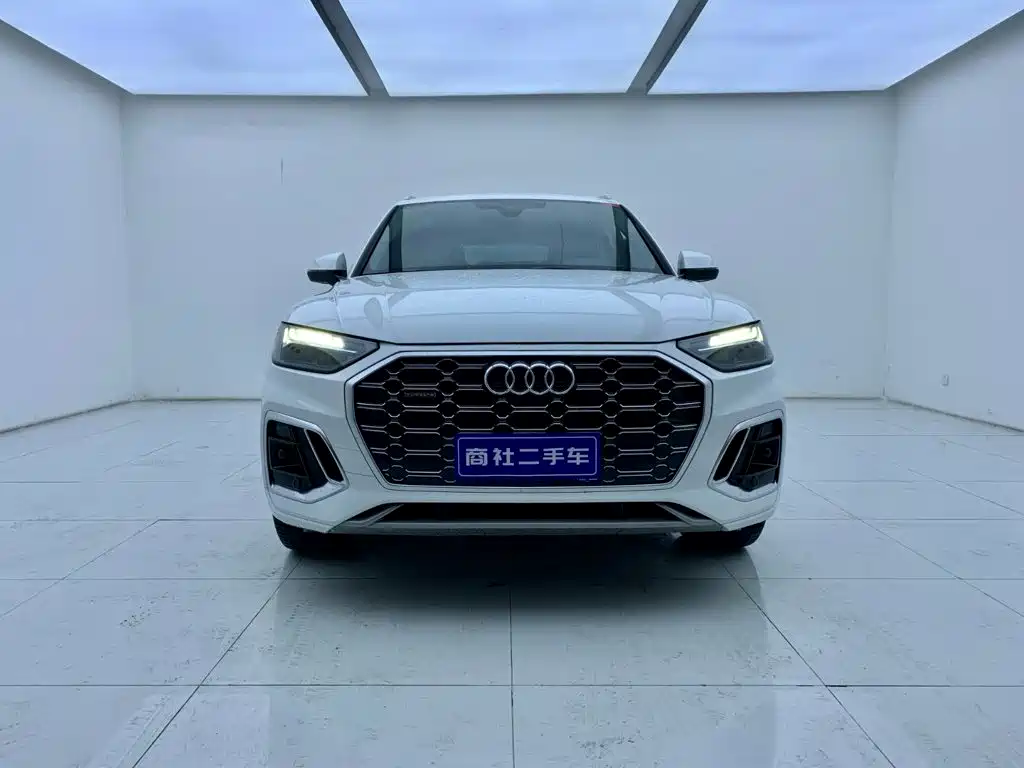 Audi Q5L 2022 — фото 3
