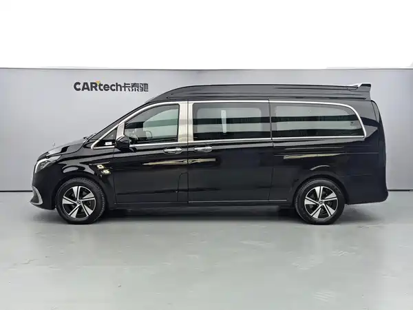 Mercedes-Benz Ascend VITO 2025