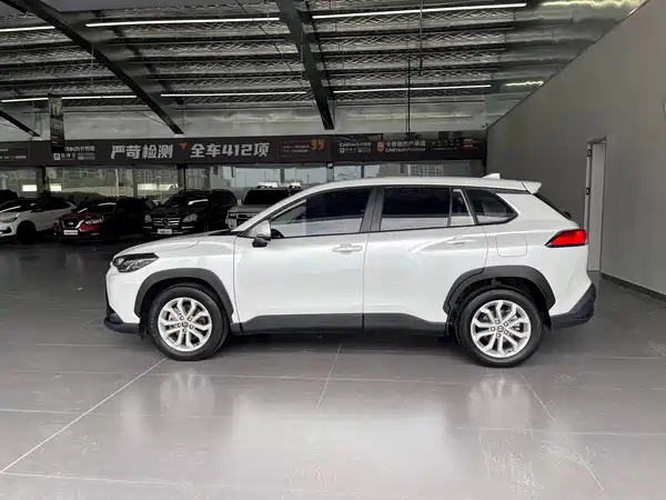 Toyota Frontlander 2025