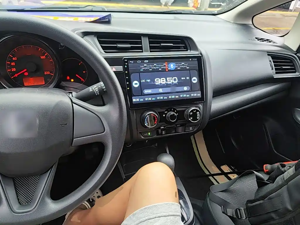 Honda Fit 2019 — фото 10