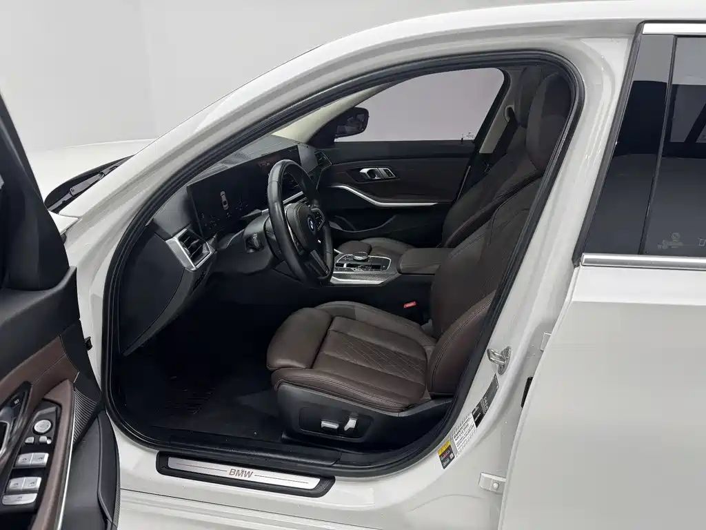 BMW i3 2022 — фото 18