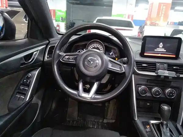 Mazda CX-4 2018