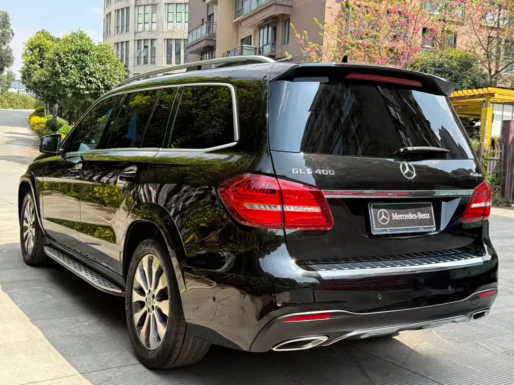 Mercedes-Benz GLS 2018 — фото 41