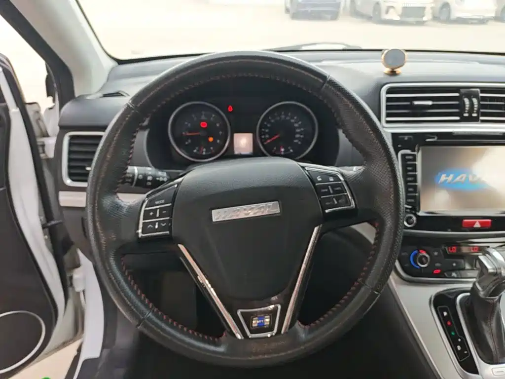 Haval H6 2017 — фото 11