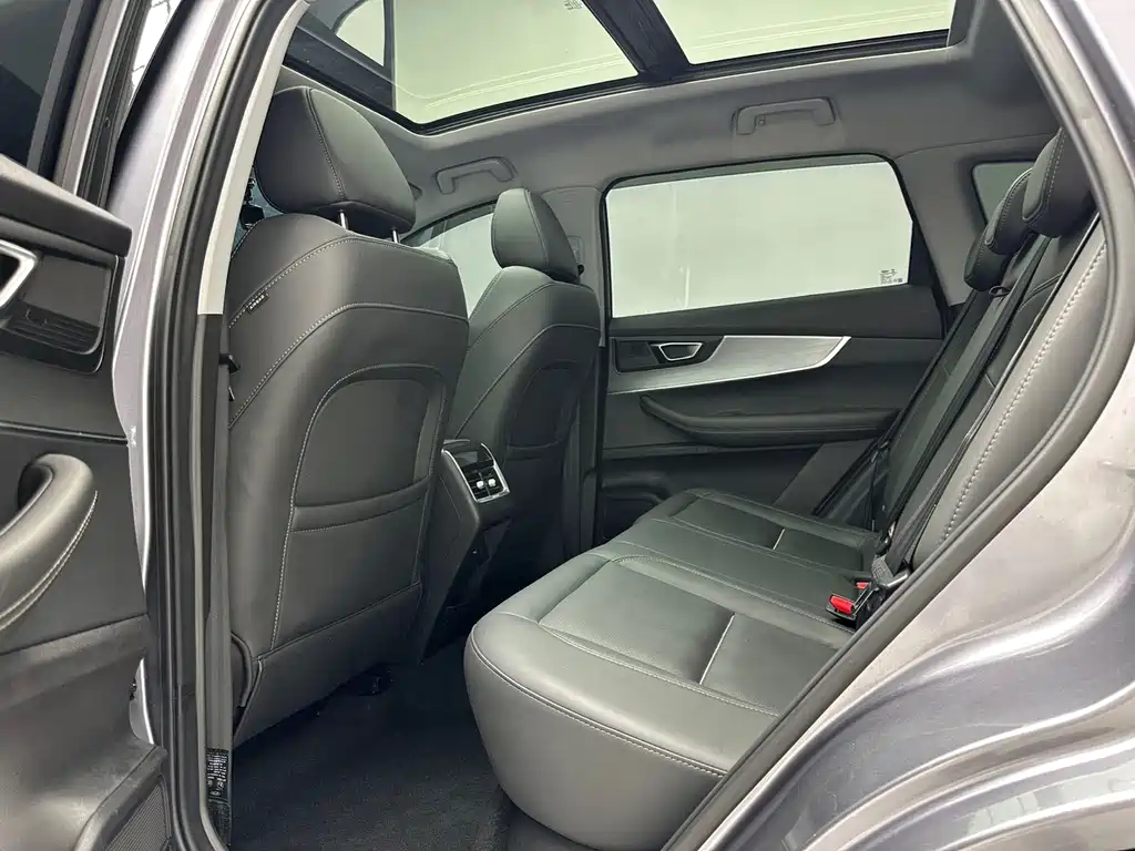 Chery Tiggo 7 PLUS 2022 — фото 8