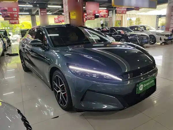 BYD Han L 2025