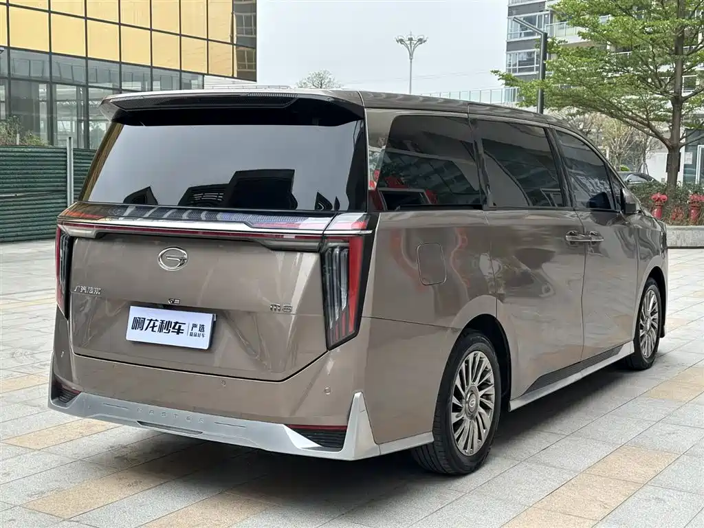 GAC Motor Trumpchi M8 2023 — фото 6