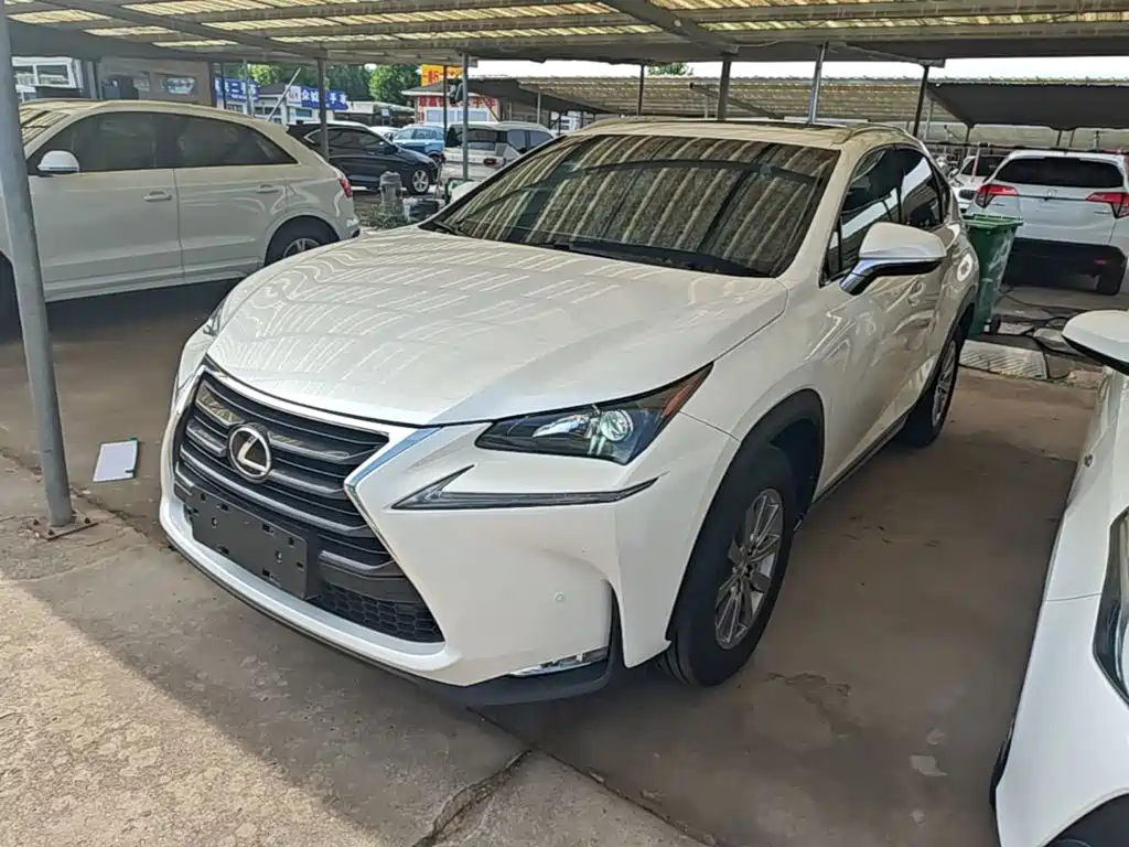 Lexus NX 2015