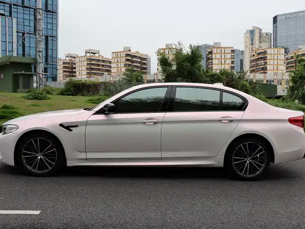 BMW 5 Series 2019