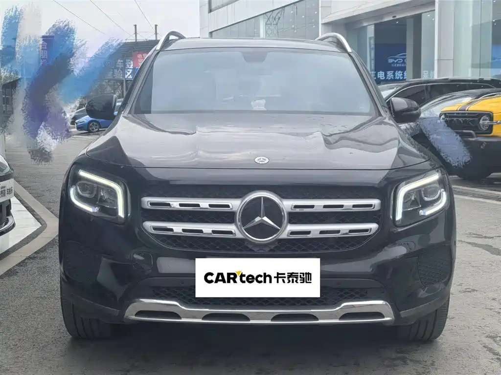 Mercedes-Benz GLB 2023 — фото 2