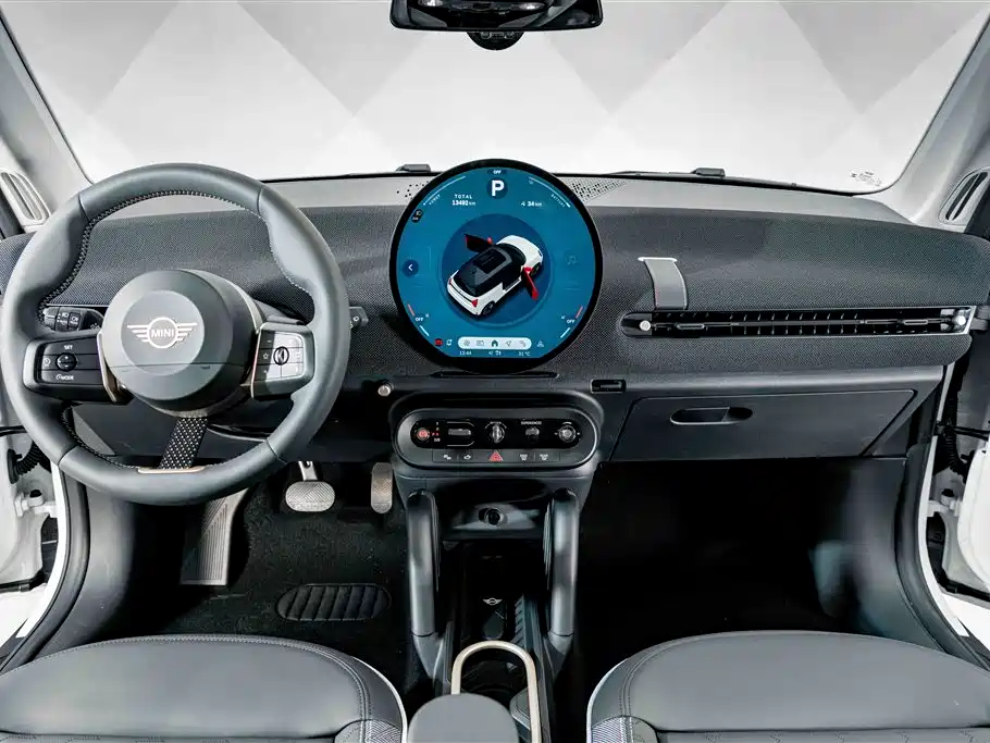 MINI Cooper 2024 — фото 10