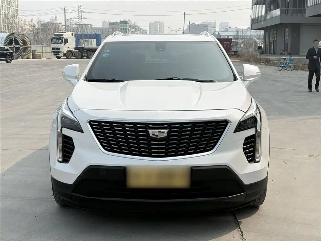 Cadillac XT4 2019 — фото 10