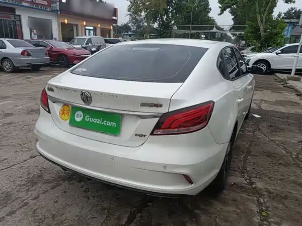 MG6 2017