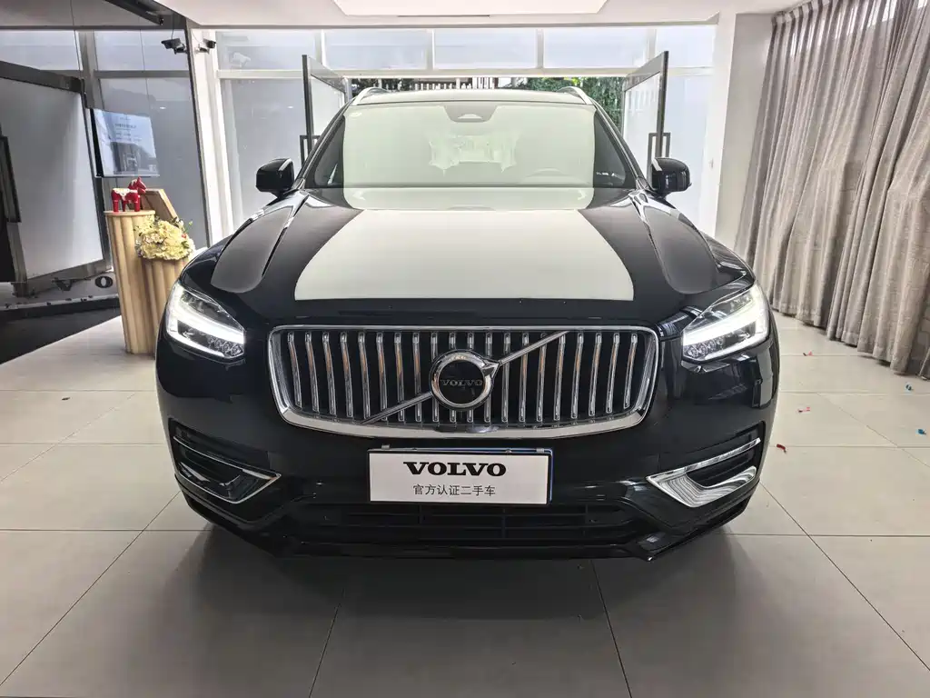 Volvo XC90 2024 — фото 2