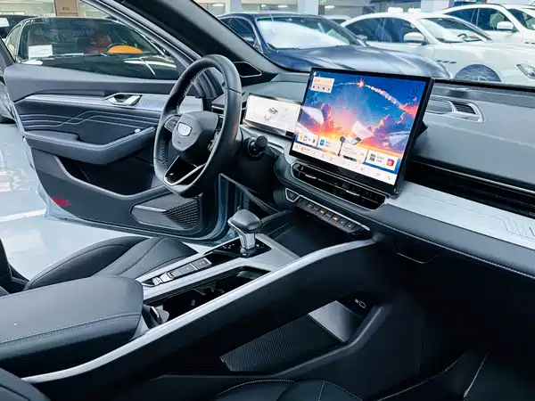 Geely Xingrui 2025