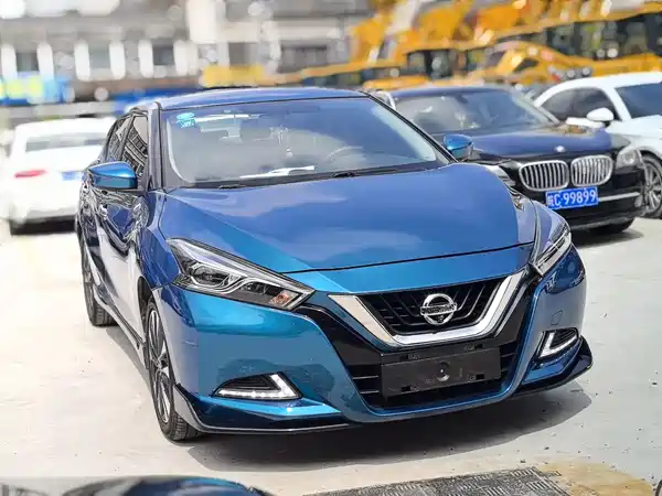 Nissan Bluebird 2020
