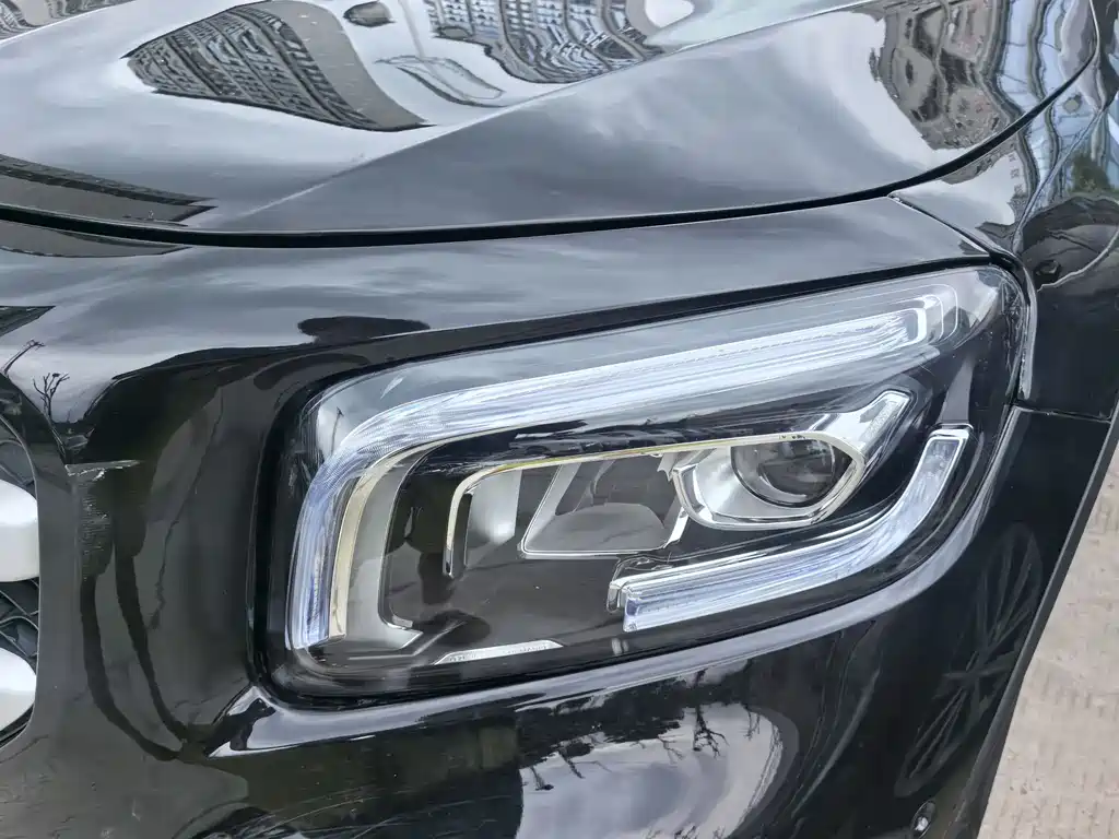 Mercedes-Benz GLB 2023 — фото 2