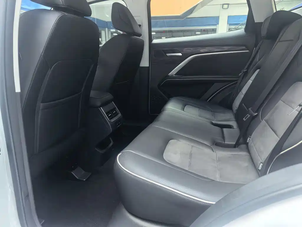 Haval H6 2023 — фото 14