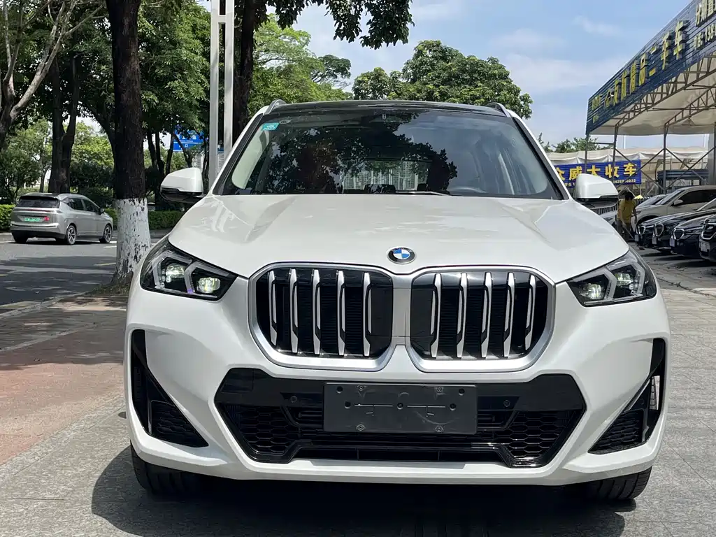 BMW X1 2025 — фото 2