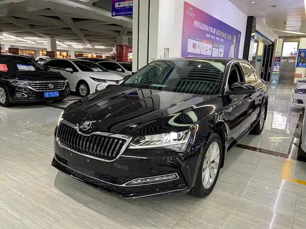 Skoda Superb 2022