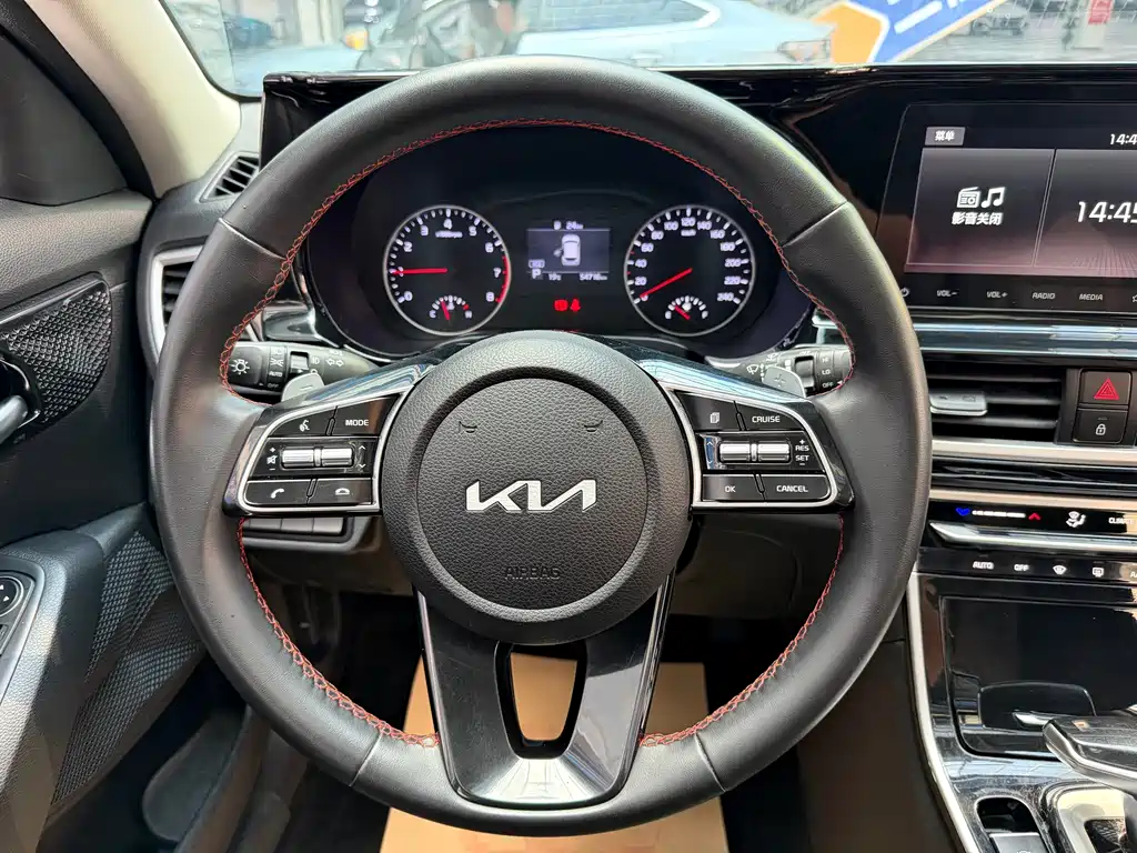 Kia KX3 2021 — фото 10
