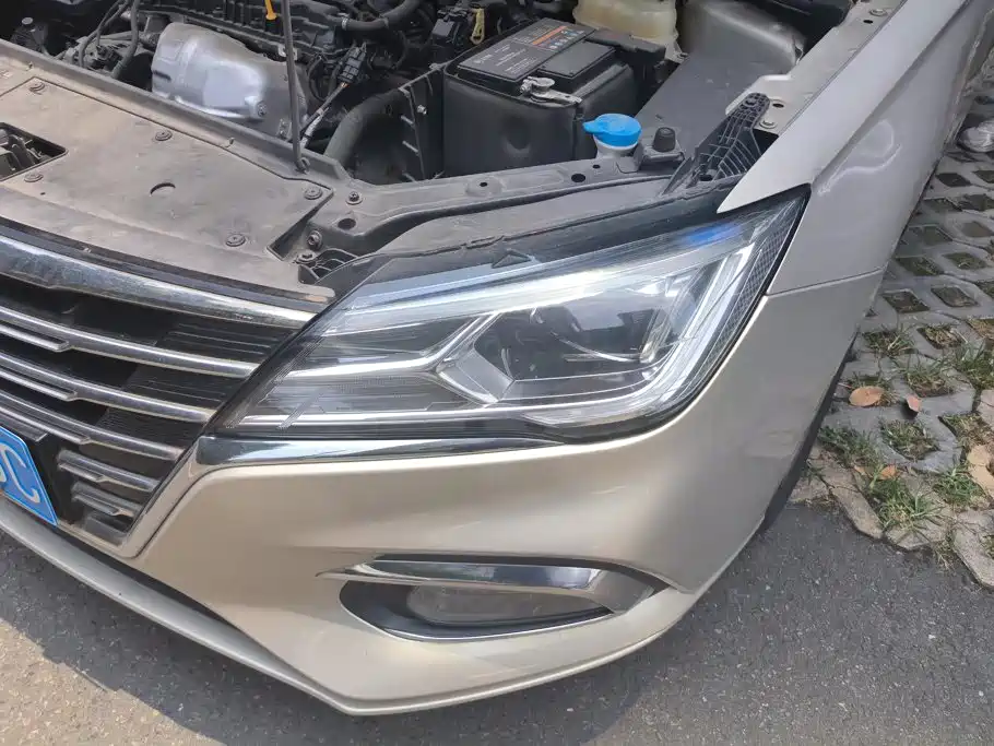 Roewe i5 2020