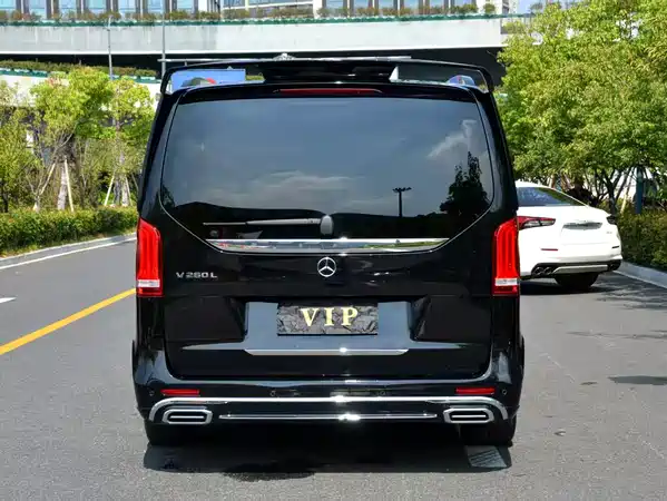 Mercedes-Benz V-Class 2023